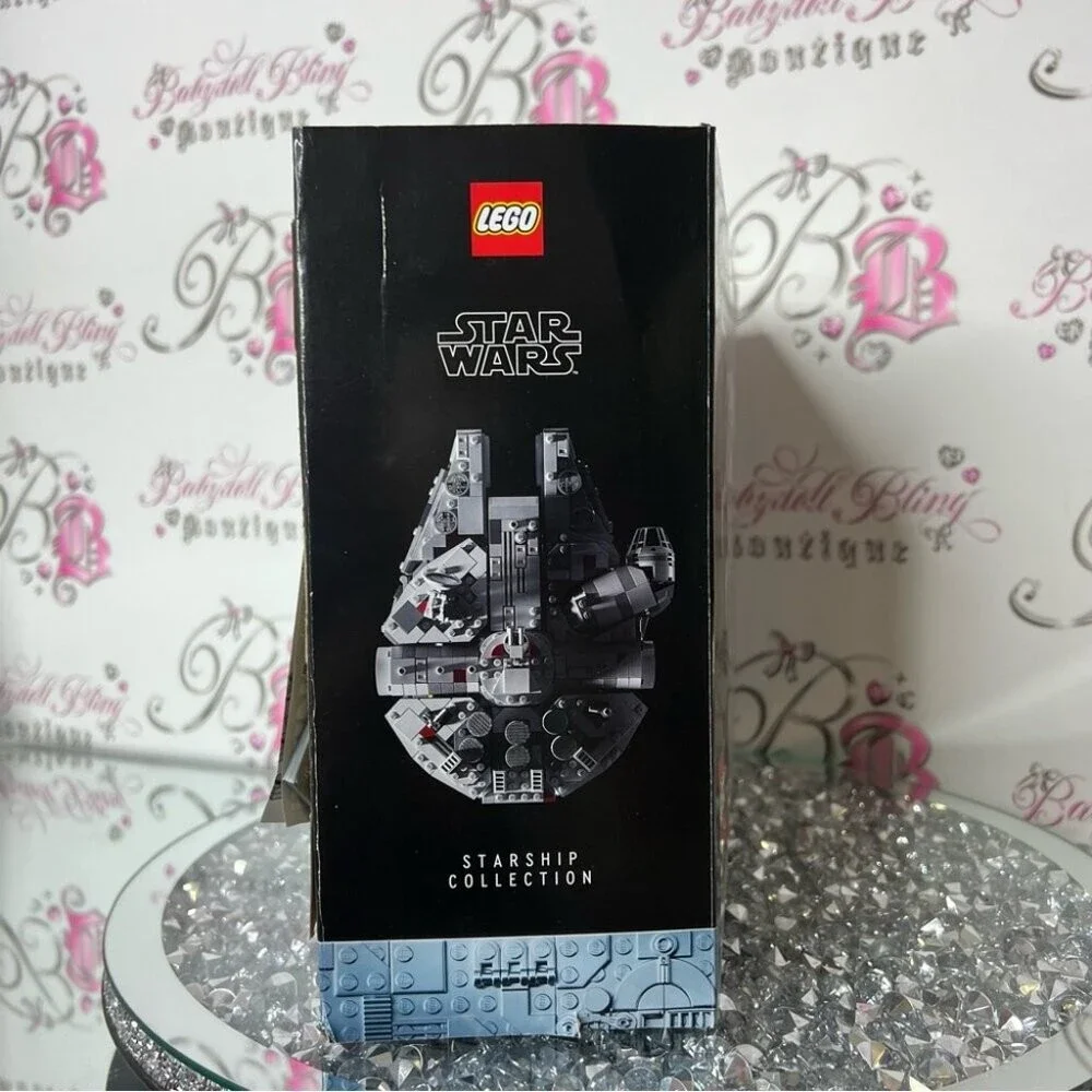 Lego build iconic
